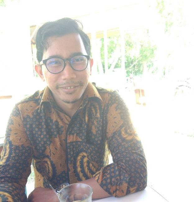 Mirza Sahputra ♥ Associate Writer