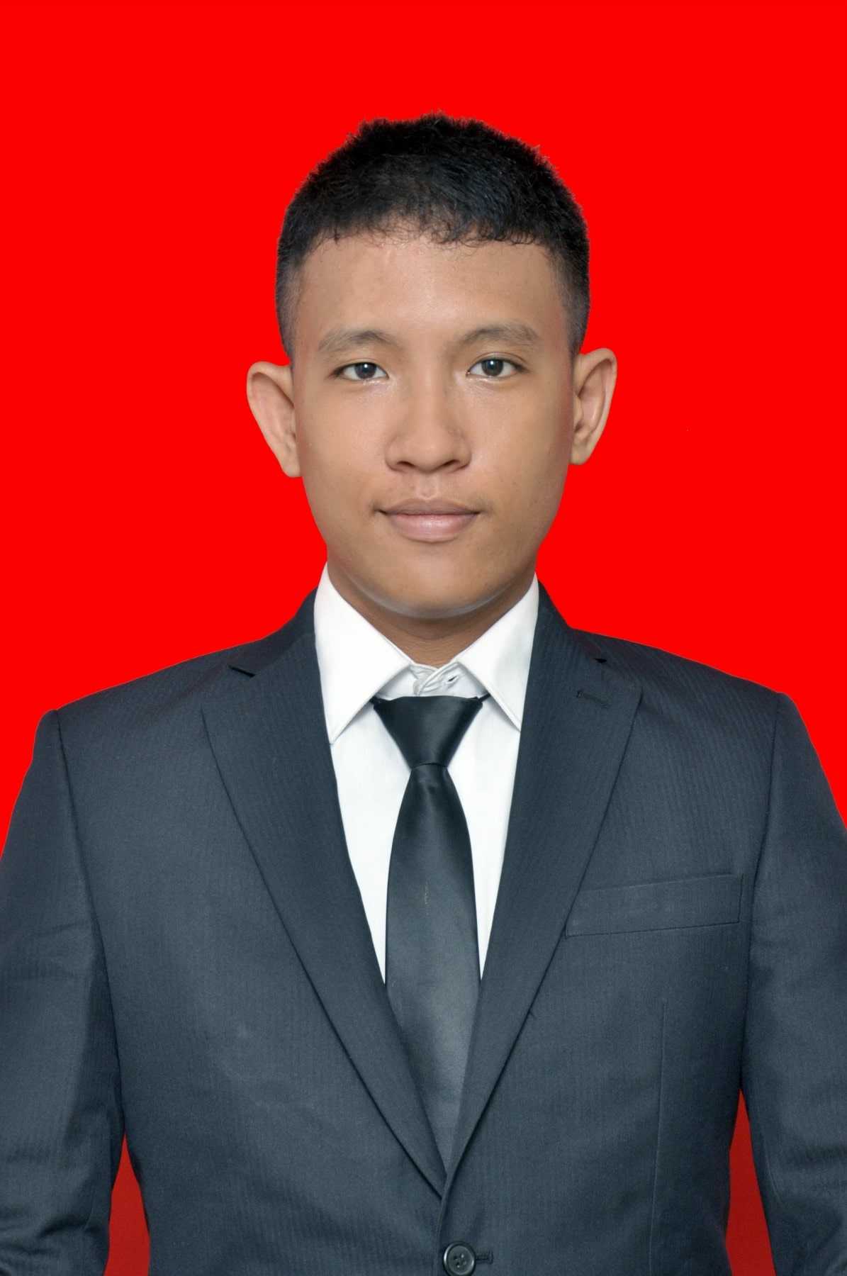 Dwiki Agung Pebrianda ♥ Associate Writer