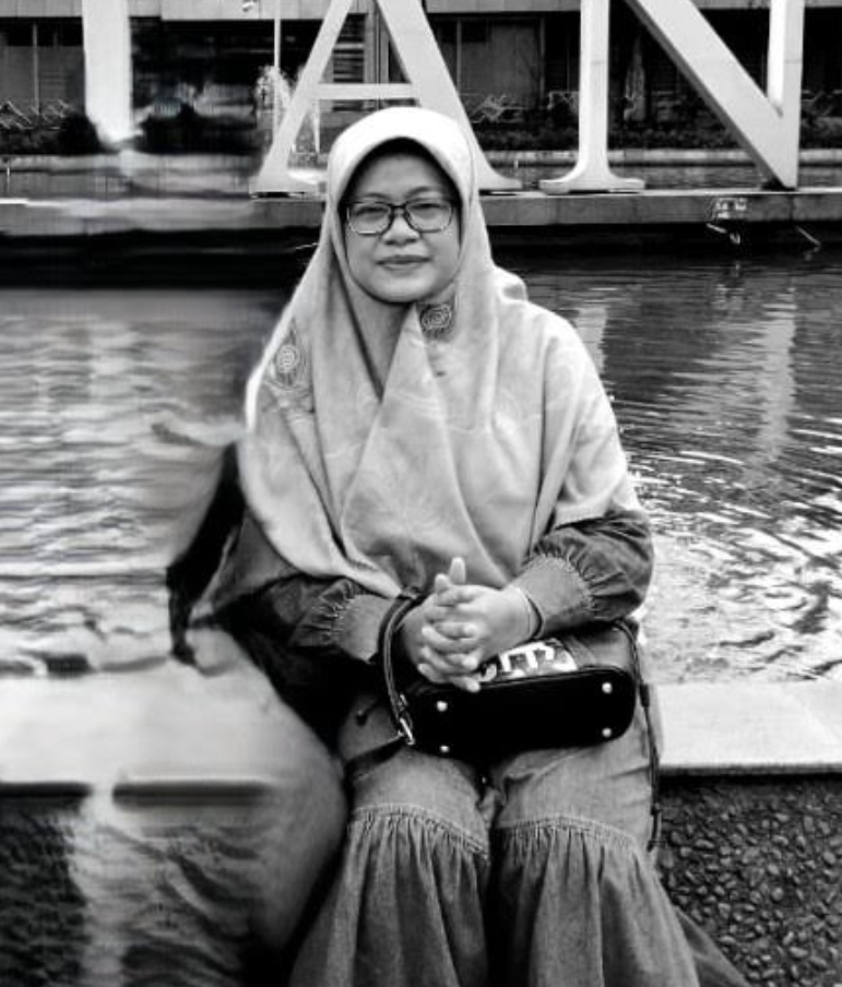 Wulan Sri Rahayu ♥ Associate Writer