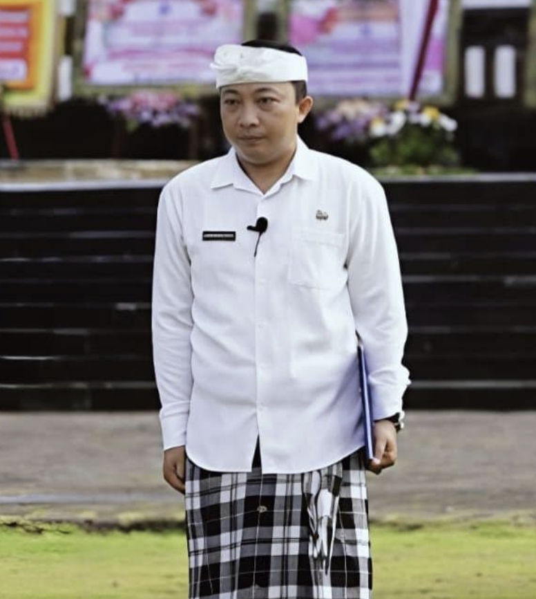 I Gede Ngurah Lana Saputra ♥ Associate Writer